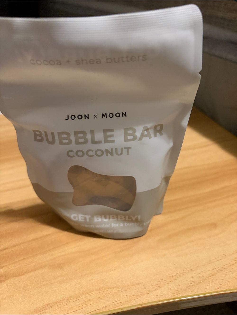 Joon x Moon Coconut Bubble Bar - White